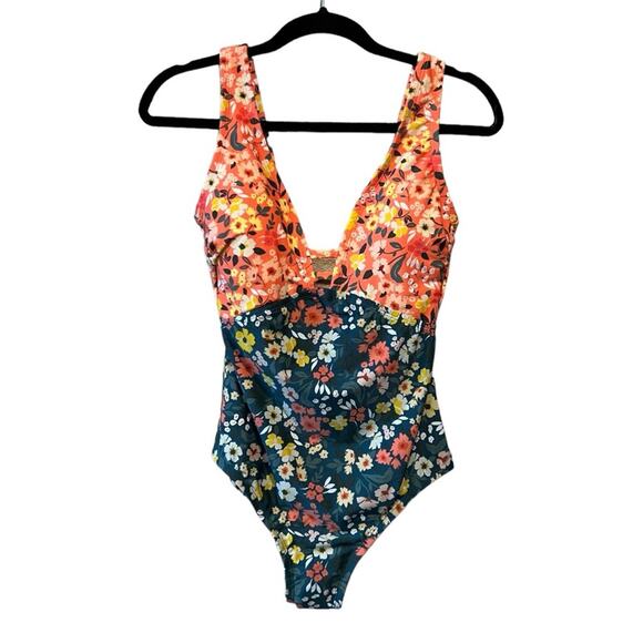 Palisades Beach Club NWT Floral Print One Piece Swimsuit sz S - Picture 2 of 14